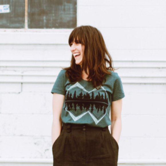 Crater Lake National Park Shirt, Spring Clothing for Her, Oregon Camping T-shirt - Picture 2 of 2